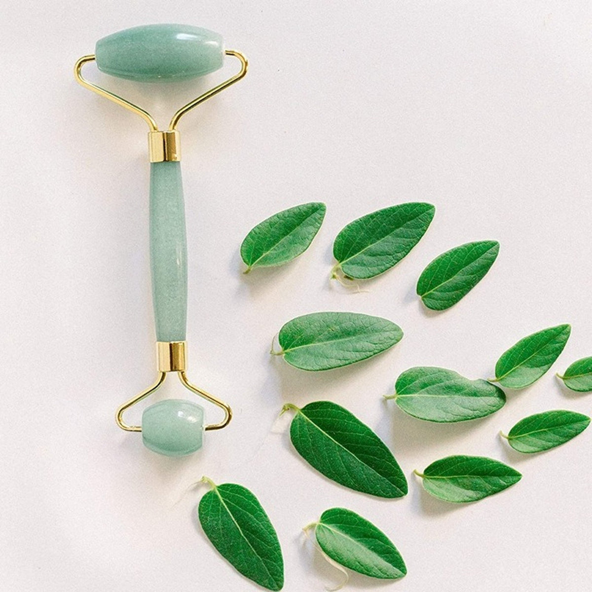 Jade Roller for Face Aventurine Stone Anti-Squeak Facial Massager Skin Care Tool