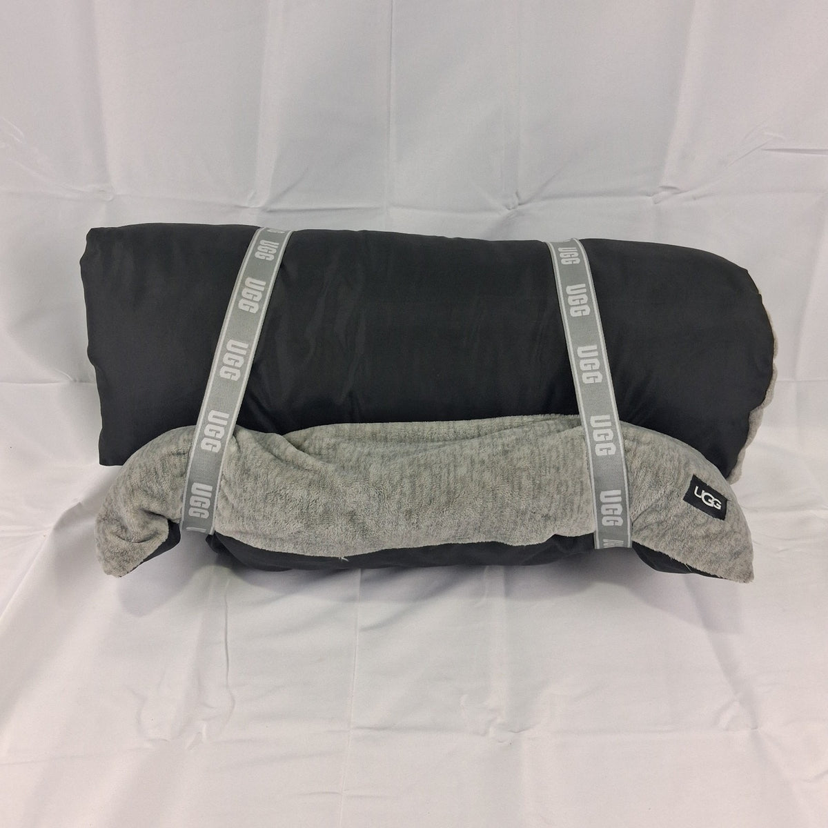 UGG Classic Sherpa Crash Pad (Corey model, sized 72x30) Grey, Kids Mat, Dog Bed
