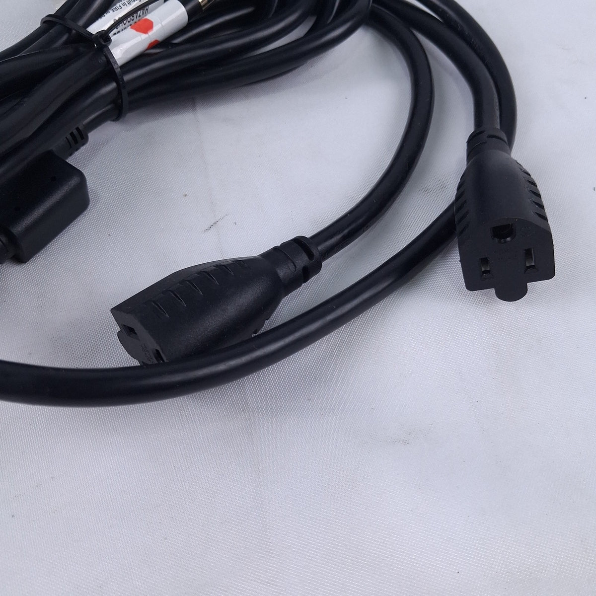 Extron Cable Cubby 222 US Furniture Power Distribution Unit 125V 12A 2 AC Outlet