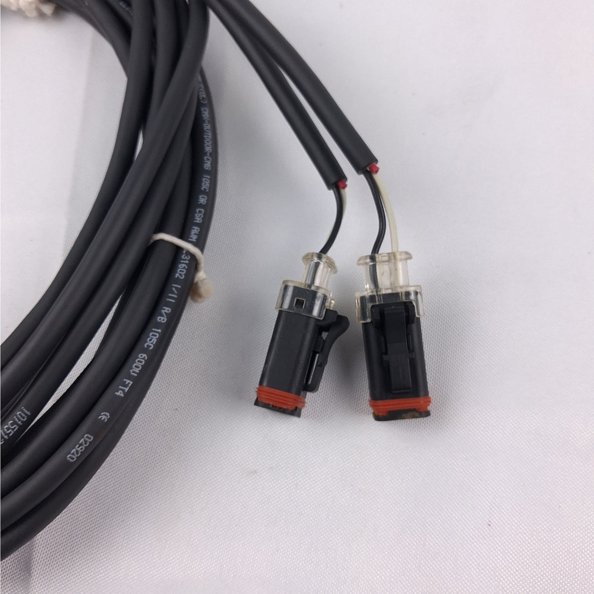 OEM 262653-03 Industrial Wiring Harness M12 to Dual 2-Pin Amphenol Plugs 6m