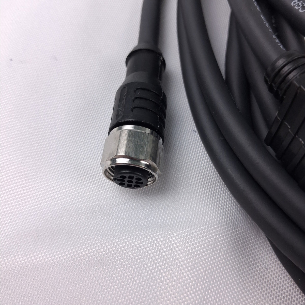 OEM 262653-03 Industrial Wiring Harness M12 to Dual 2-Pin Amphenol Plugs 6m